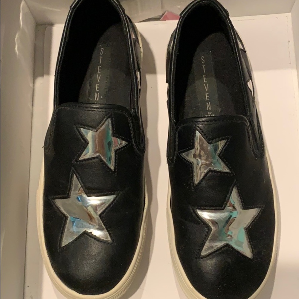 Silver mirrored star slip on sneakers